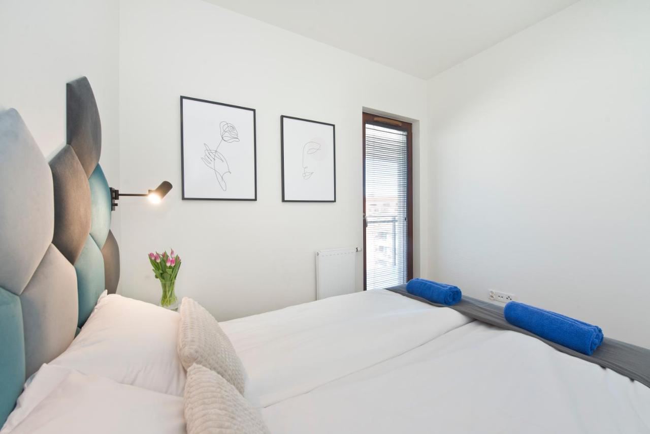 Apartamenty Aura Q4Apartments Гданьск Экстерьер фото